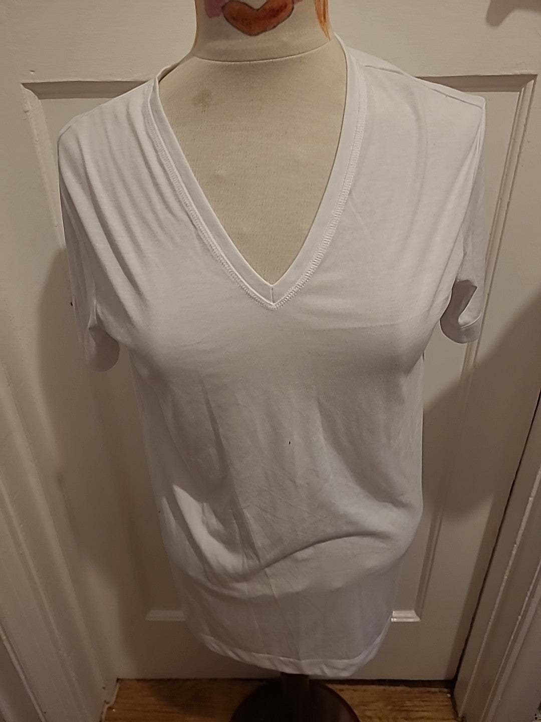 Ladies Marks And Spencer Size 8 V Neck Longline Tshirt(Small Marks On Front)