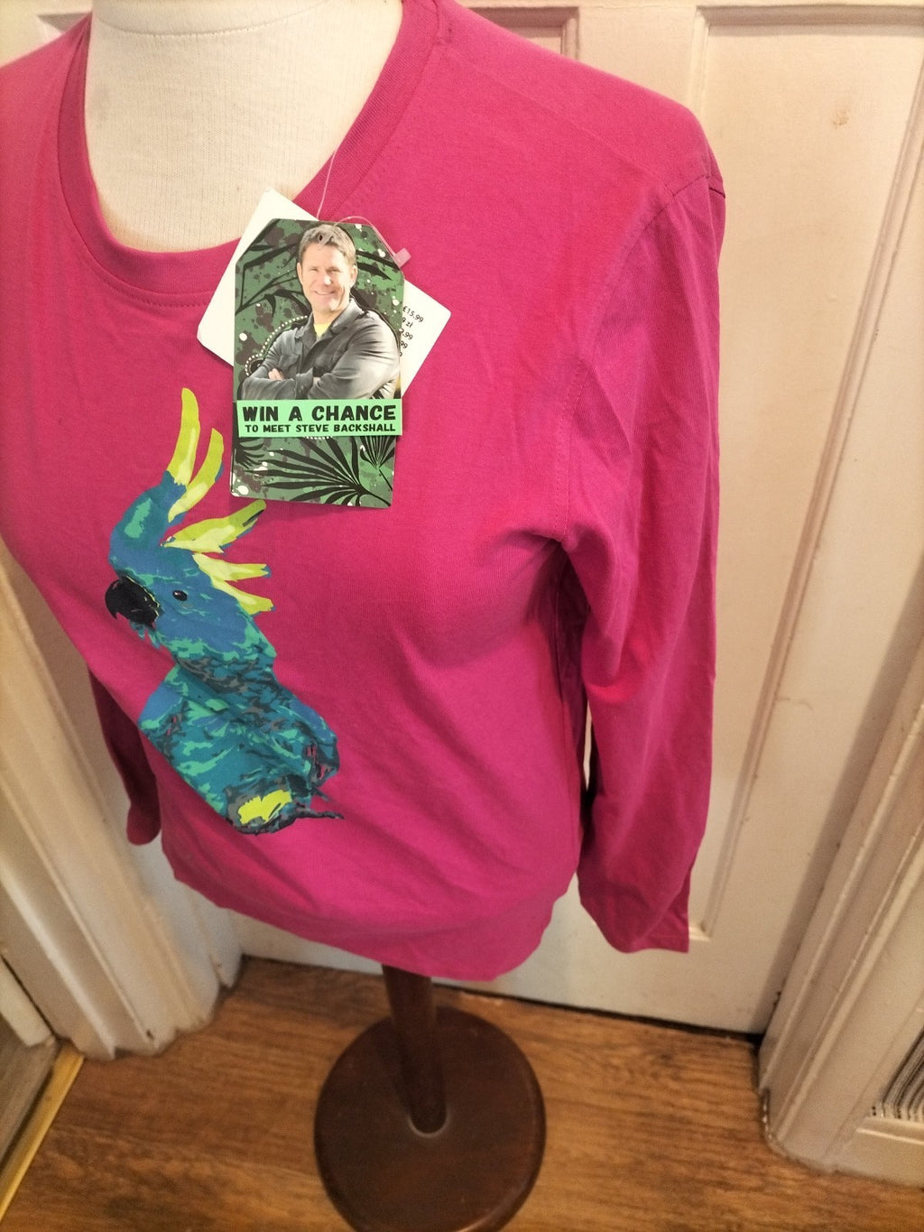 Brand New Girls Mountain Warehouse 13 Years Pink Cockatoo Tshirt
