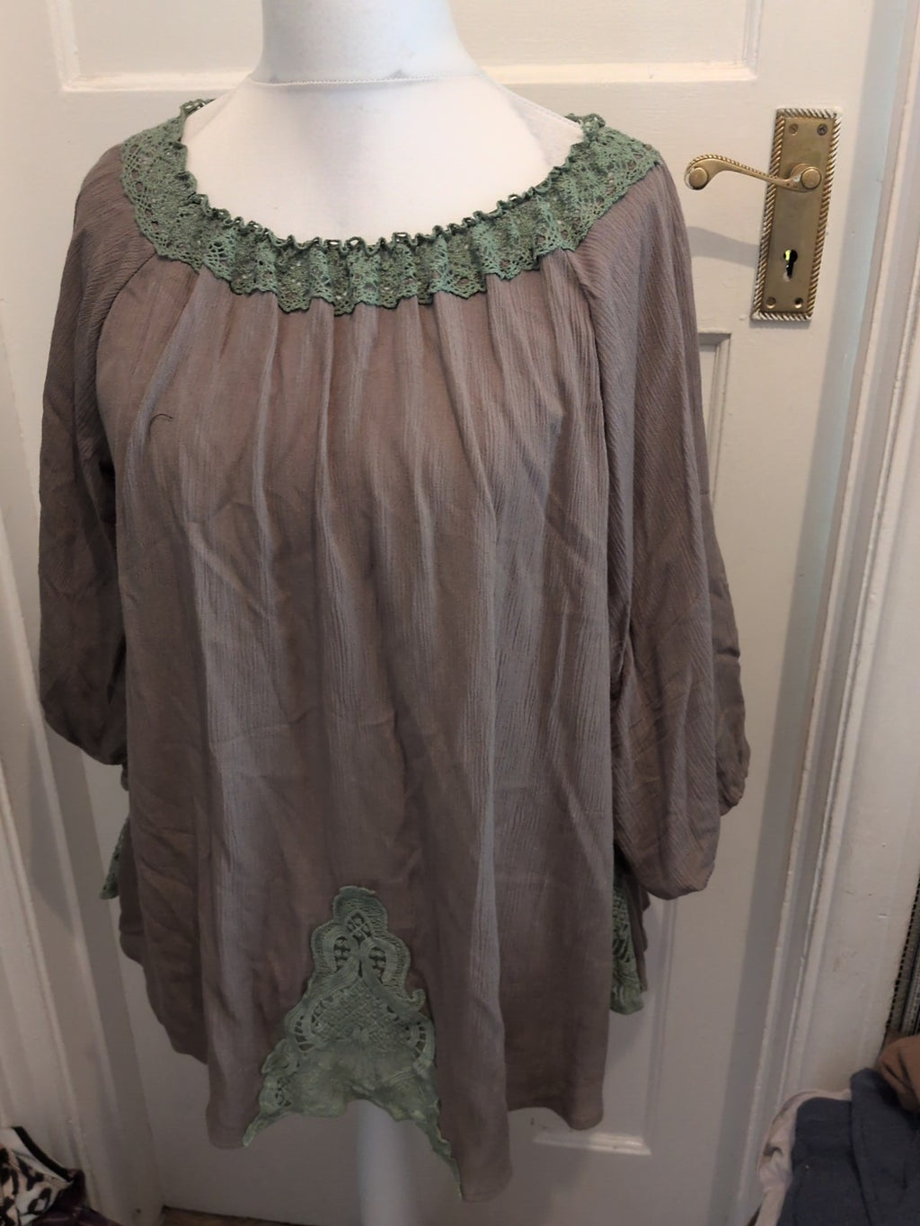 QED London Medium Khaki Long Sleeve Blouse