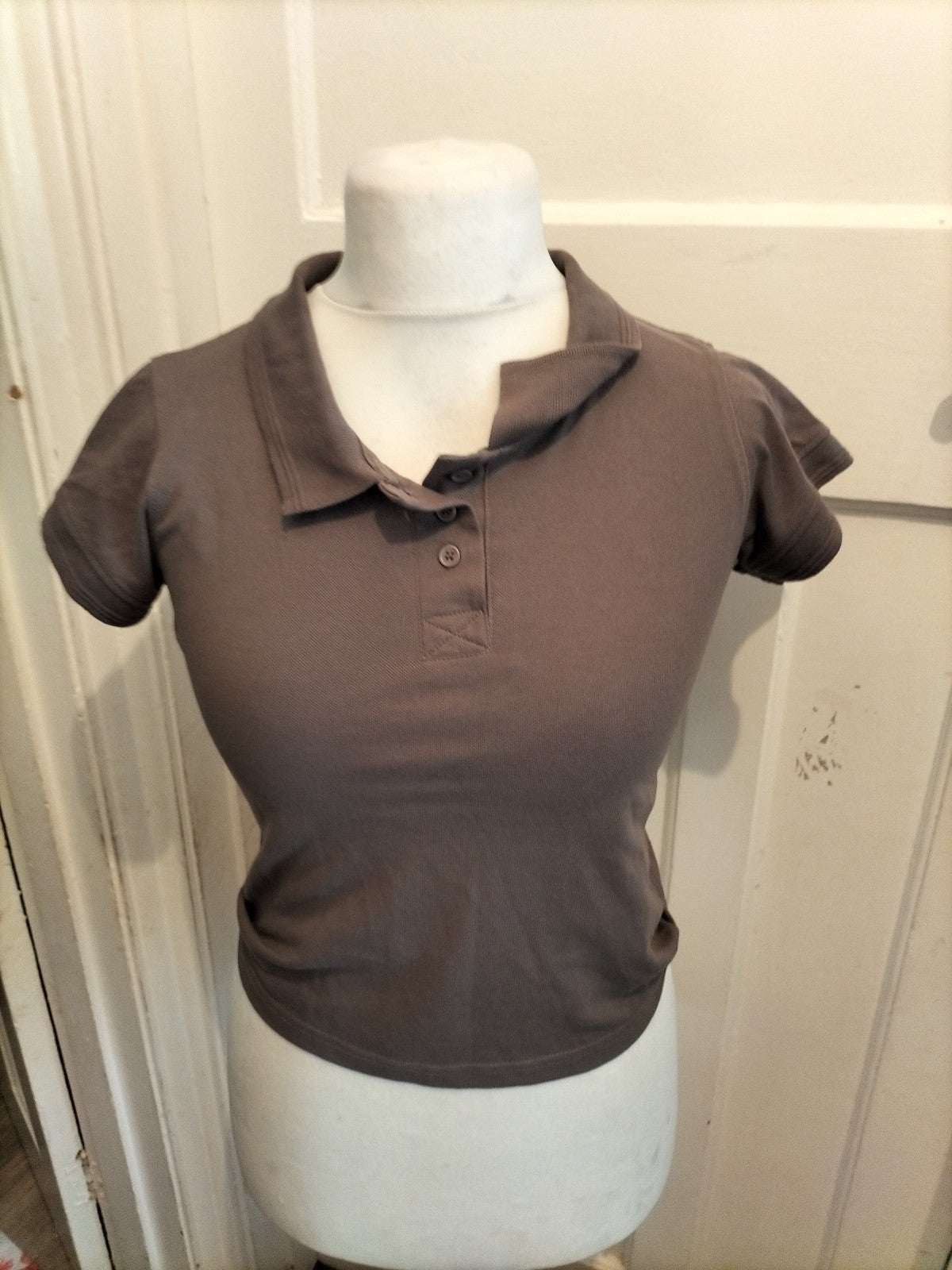 Boohoo 14 Grey Short Sleeve Collared Crop Top
