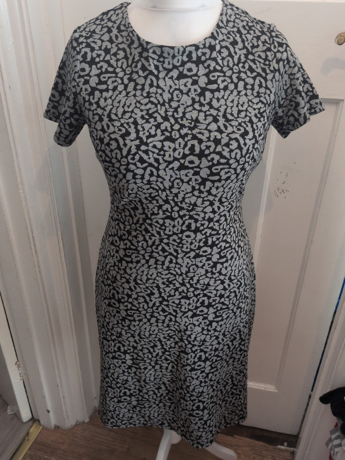 Tu Woman 12 Grey And Black Short Sleeve Midi-long Dress