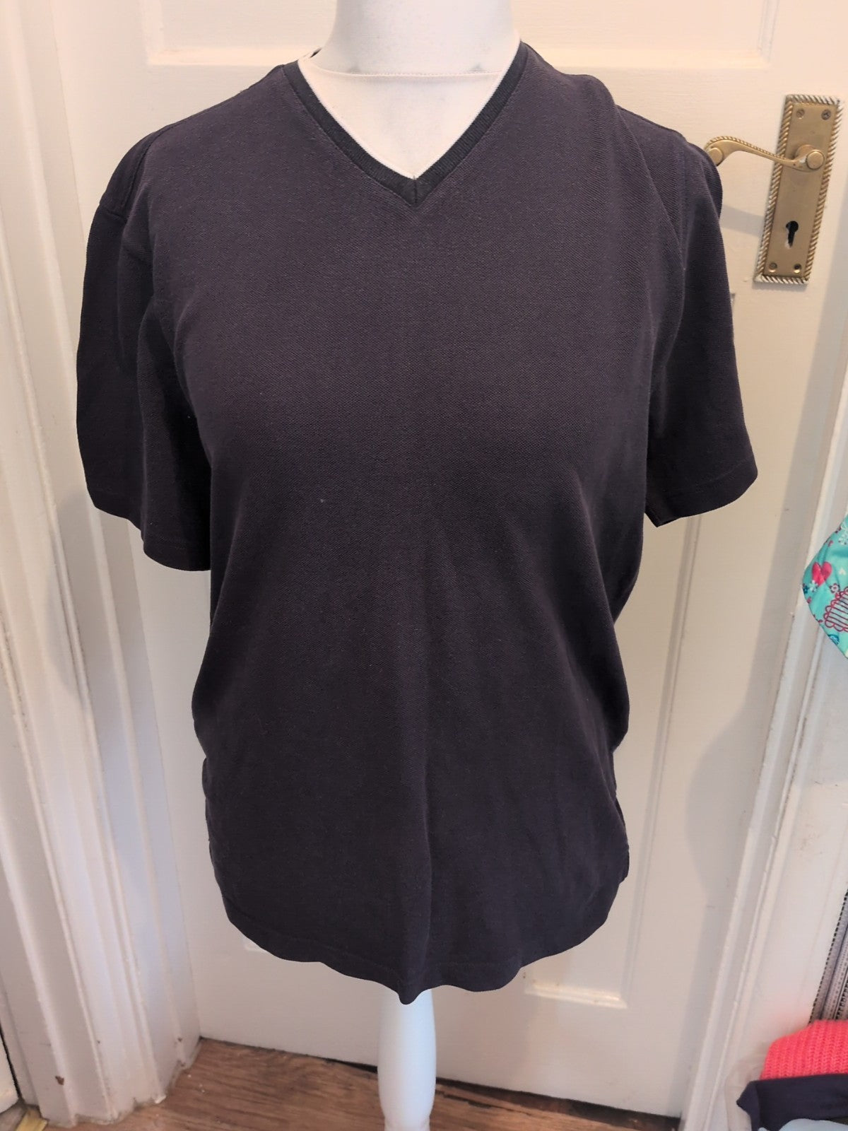 Hugo Boss Large Navy Short Sleeve V Neck T-shirt