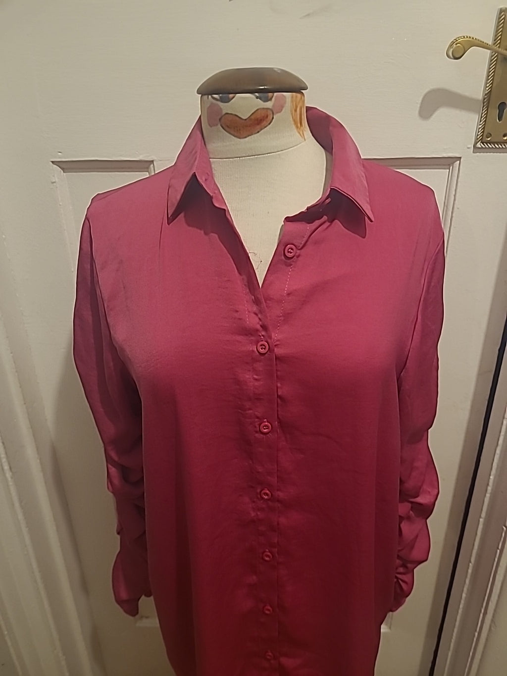 Ladies Lola May Size 10 Pink Long Detailed Sleeved Blouse