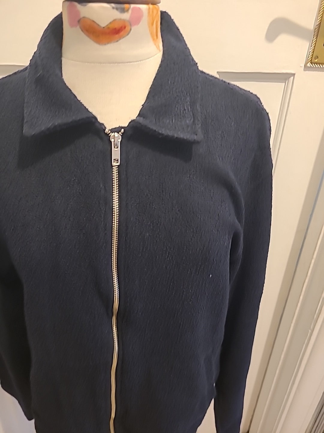 Ladies H&M Size 10-12 Black Zip Through Jacket Regular Fit