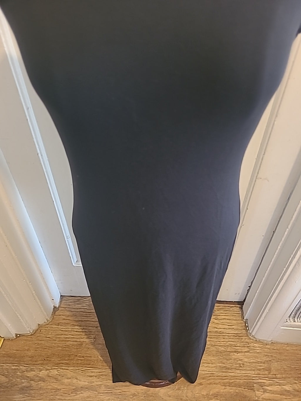 Ladies Find Size Small Black Split Hem Sleeveless Long Length Dress