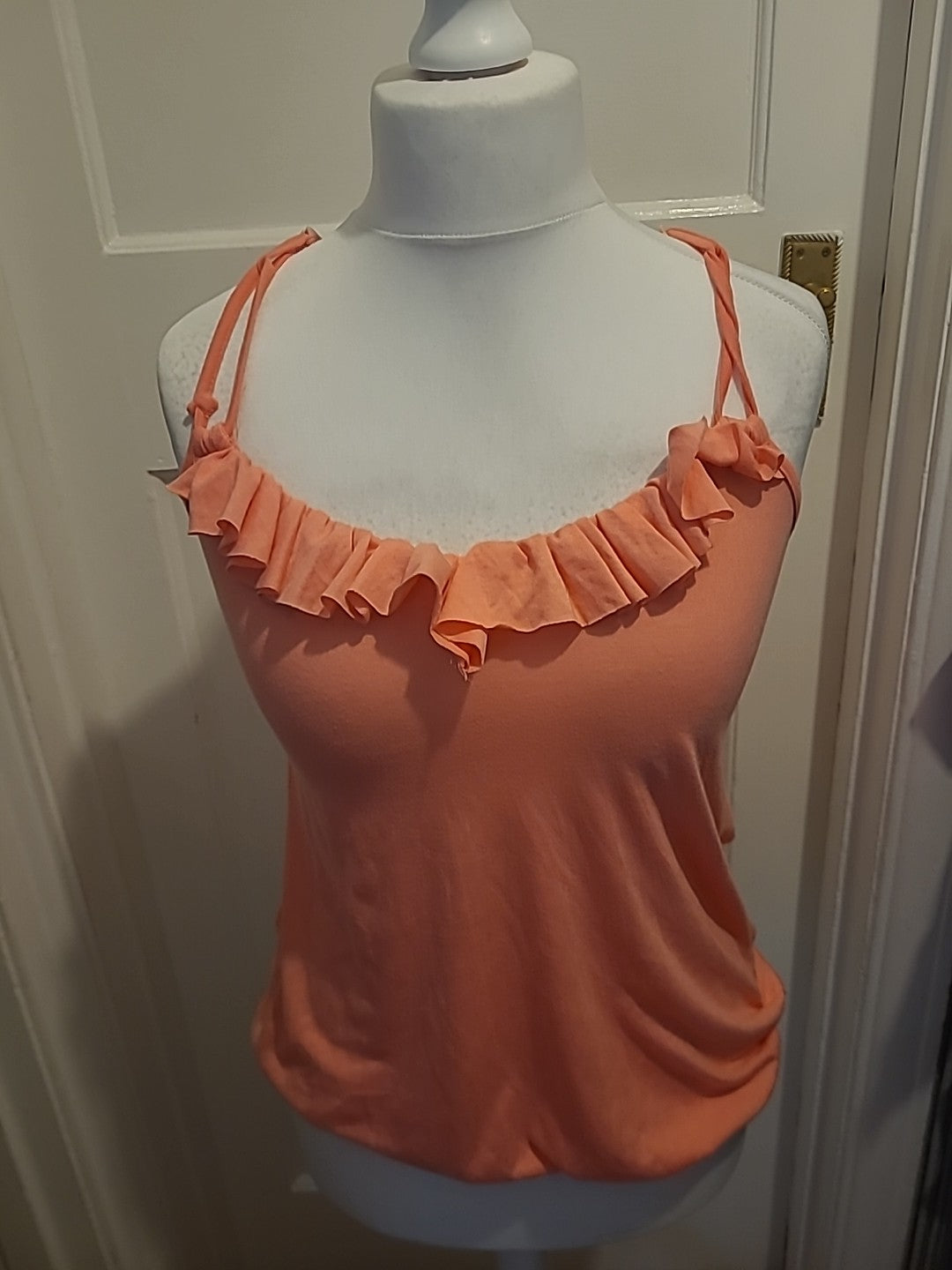 Ladies Amisu Size Large Pink Sleeveless Blouse