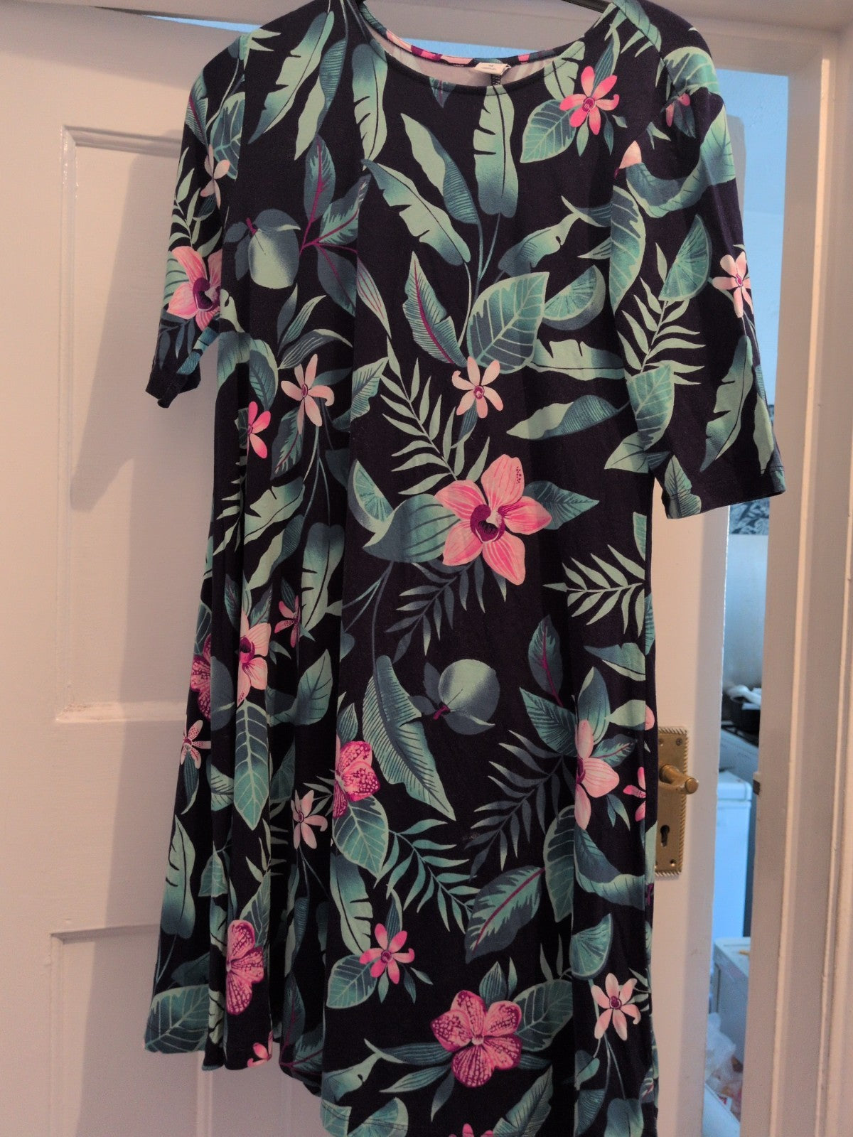 Old Navy XS Navy Floral Short Sleeve Dress