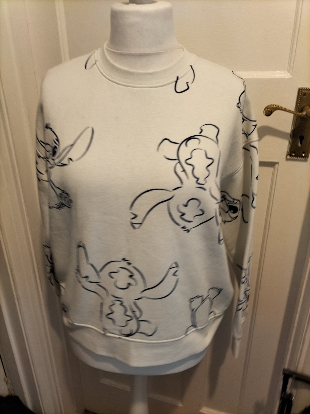 Ladies Disney Size 10-12 White With Blue Long Sleeved Jumper