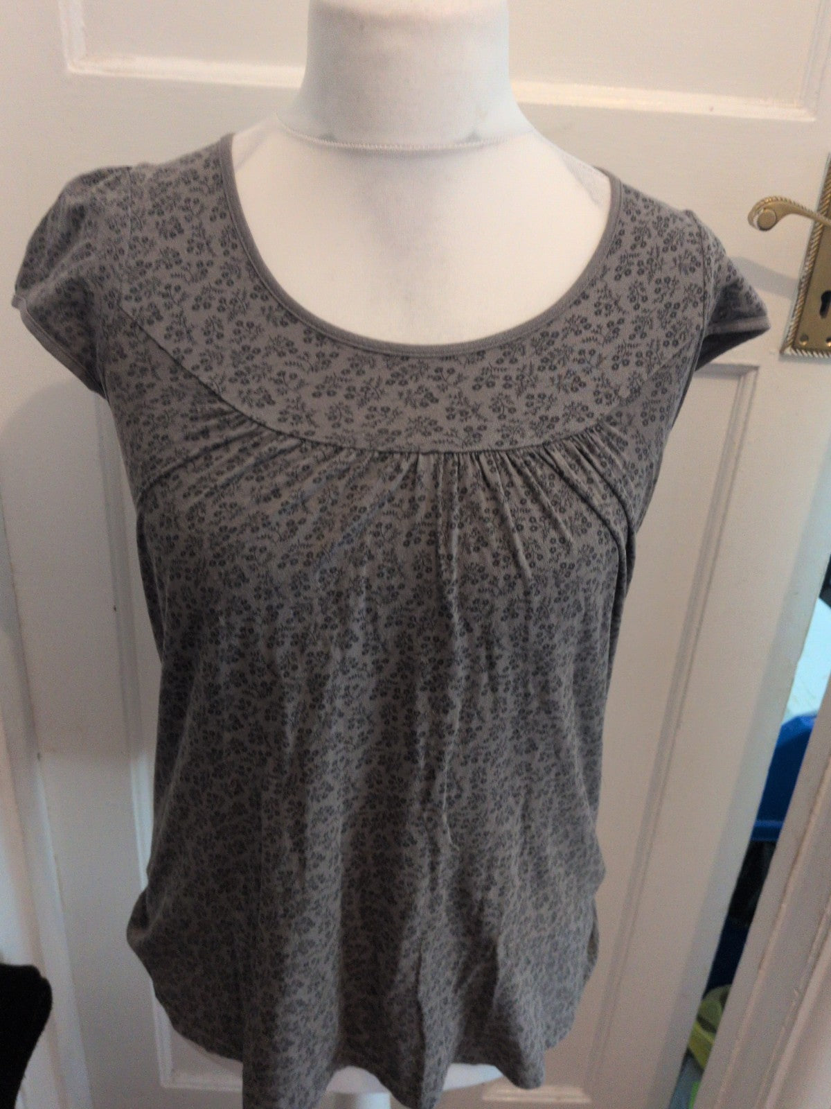New Look 12 Charcoal And Black Patterned Short Sleeve T-shirt