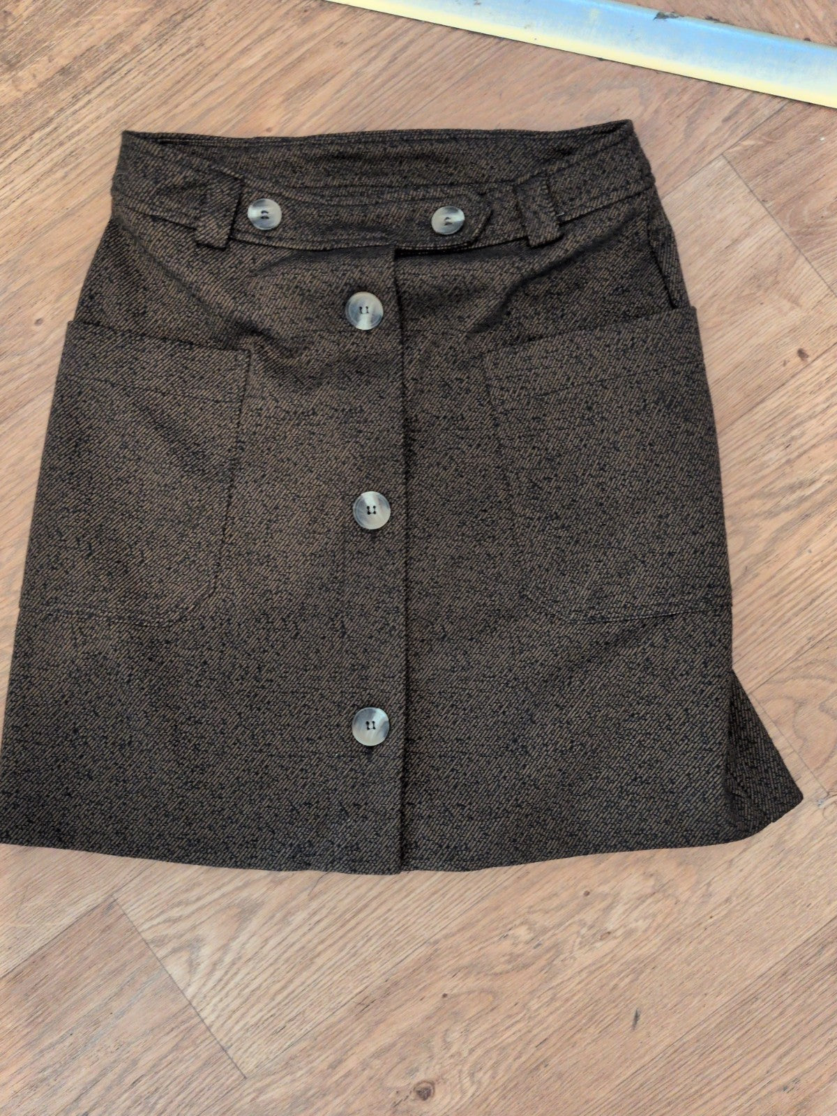 Tu Woman 8 Brown And Black Short Skirt