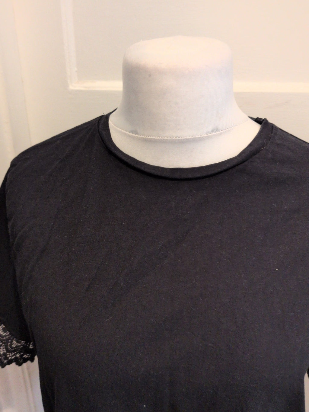 JD Williams 22 Black Short Sleeve T-shirt With Detail On Hem Sleeve