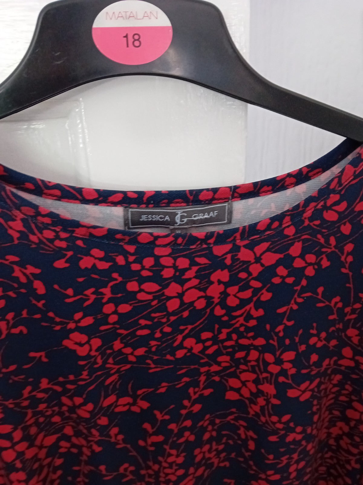 Ladies Jessica Graaf 3/4 Sleeve Red/ Navy Top Size XL Free Delivery