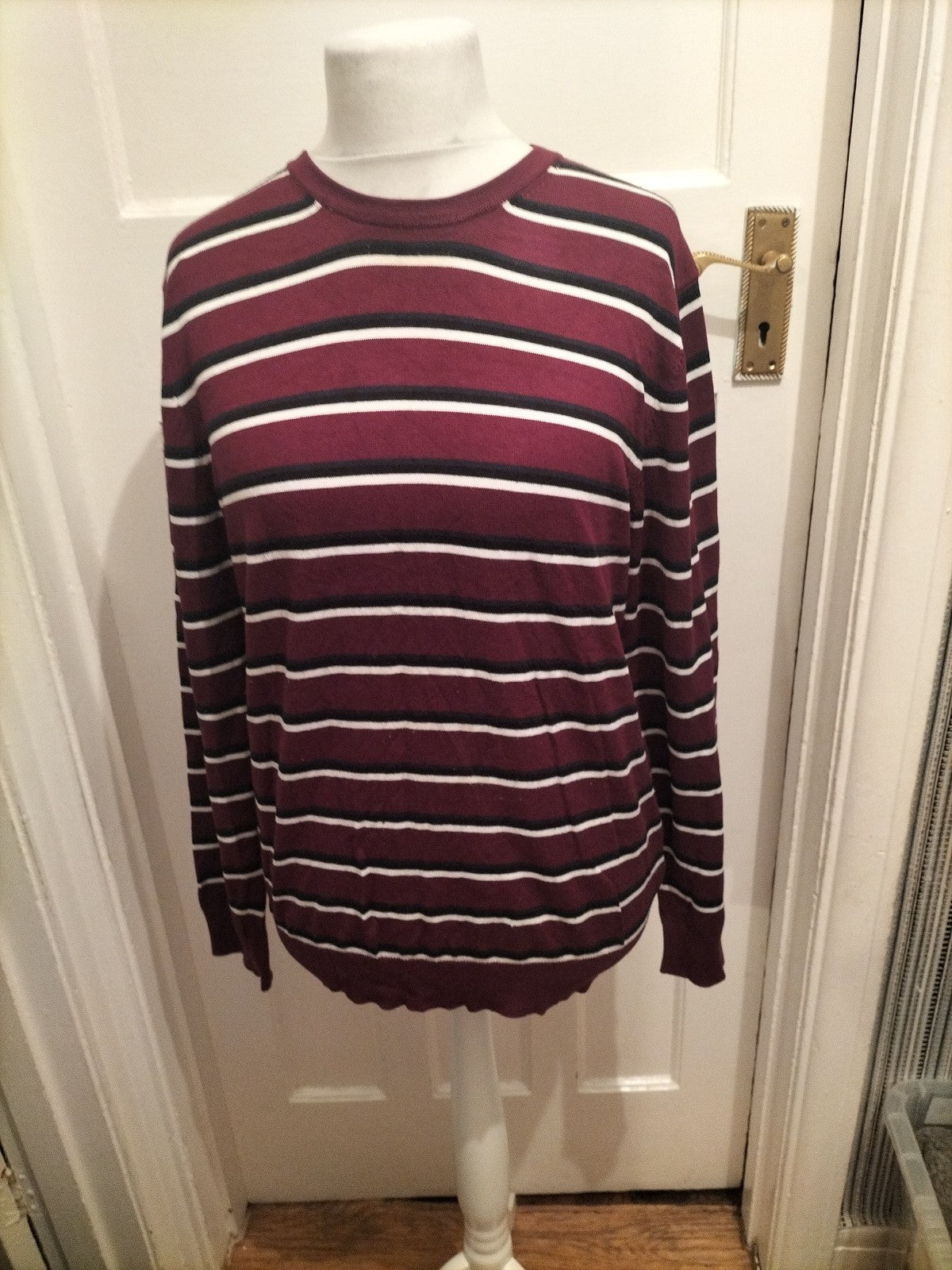 Ladies H&M Size Small Deep Purple/Black/White Long Sleeved Top
