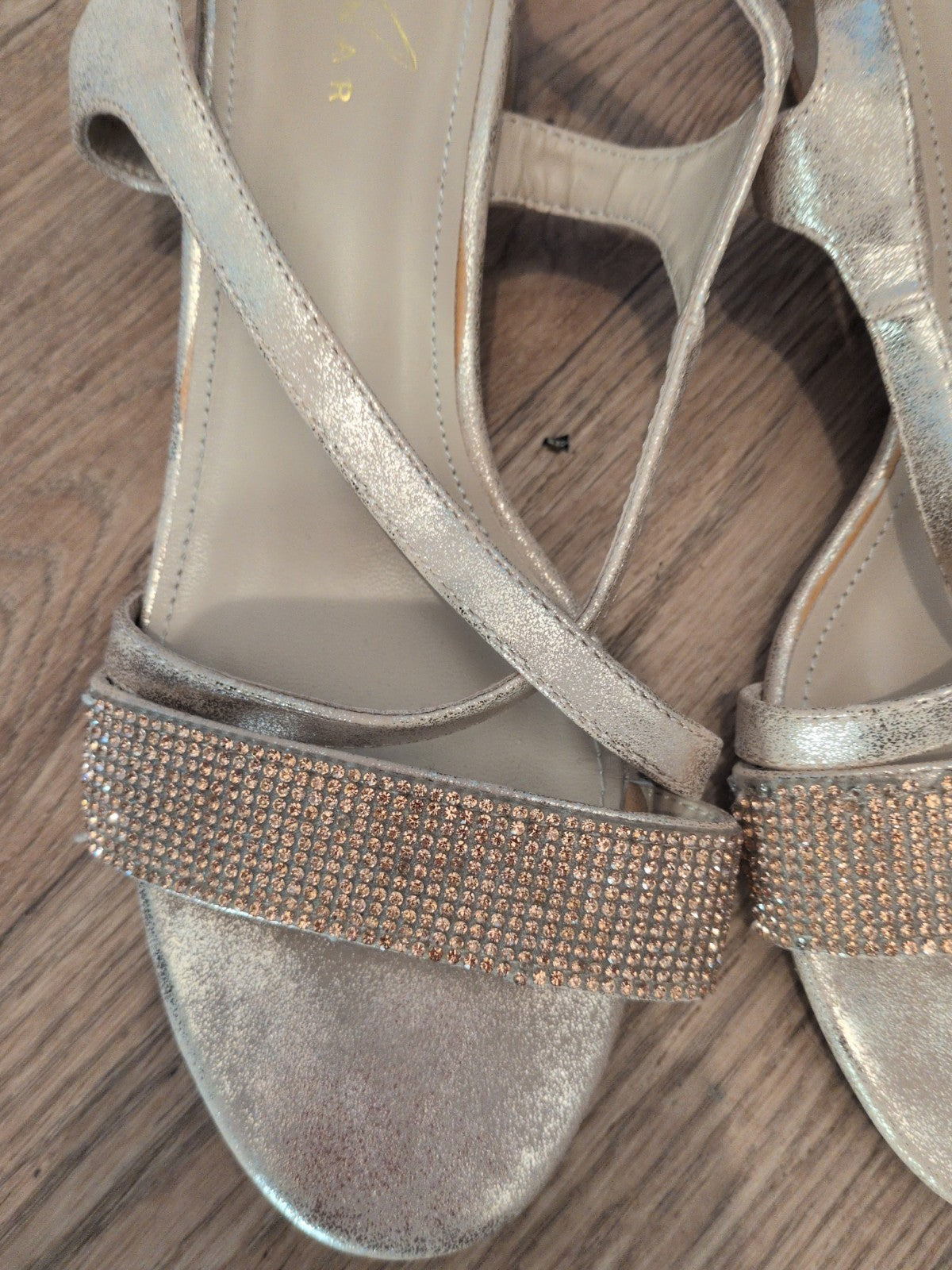 Lunar EU 38 Pink Shiny Diamante Heels