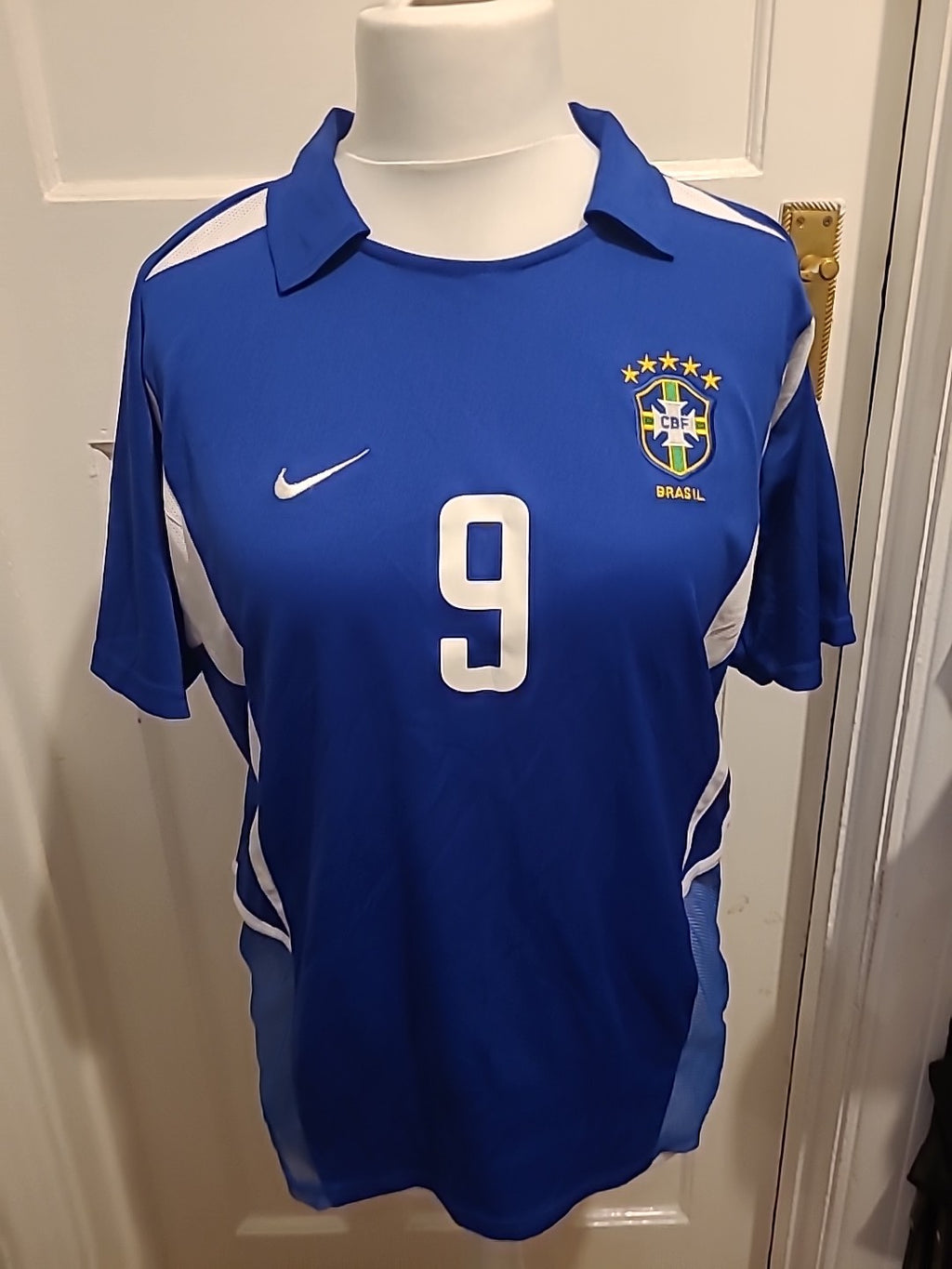 Mens Nike Size Medium Dri Fit Brazil Blue "Ronaldo" Shirt
