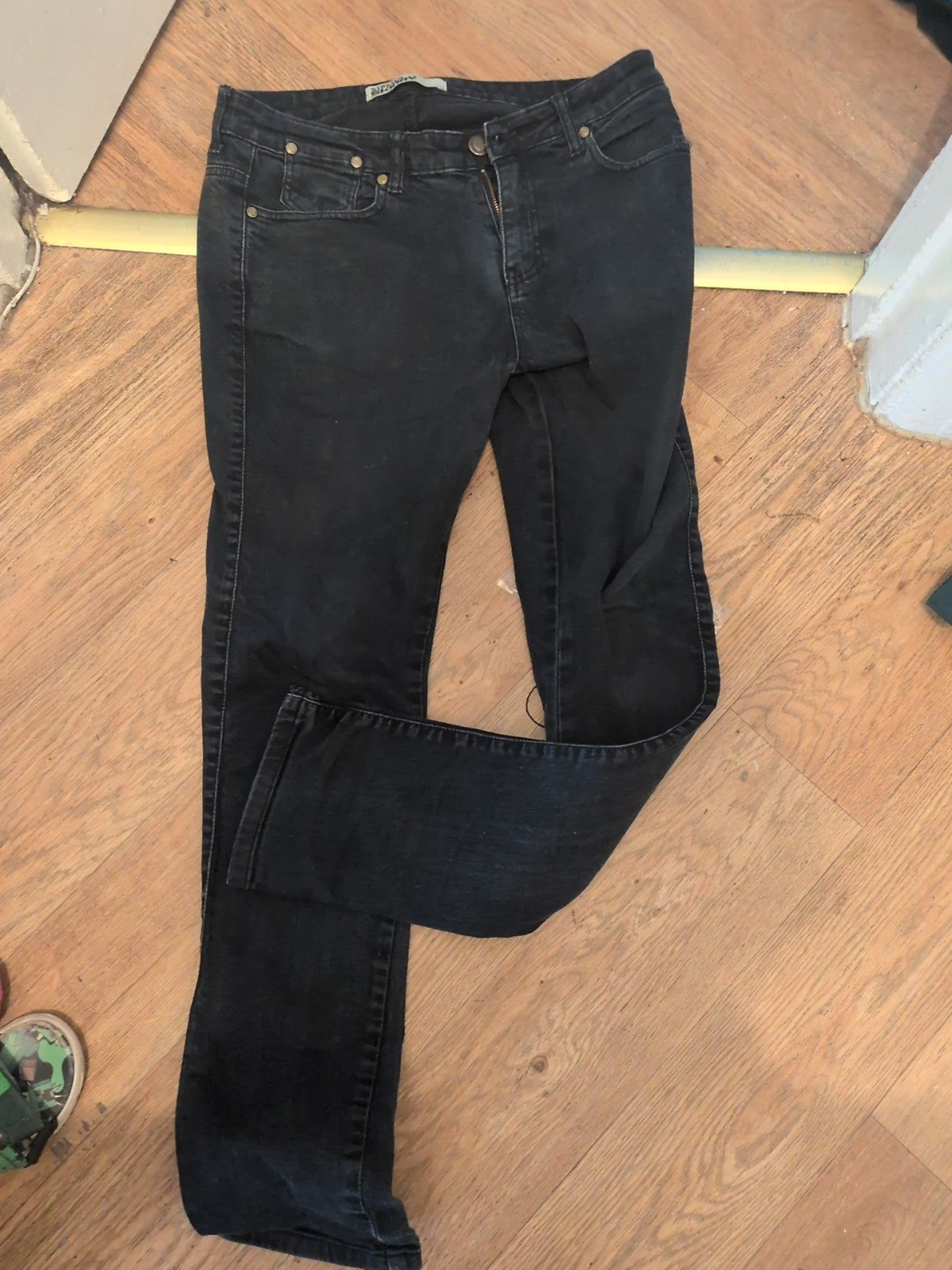 34x32 Stretch Skinny Jeans