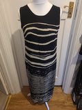 Ladies Paul Seperates Size 12 Black And Beige Sleeveless Lined Dress