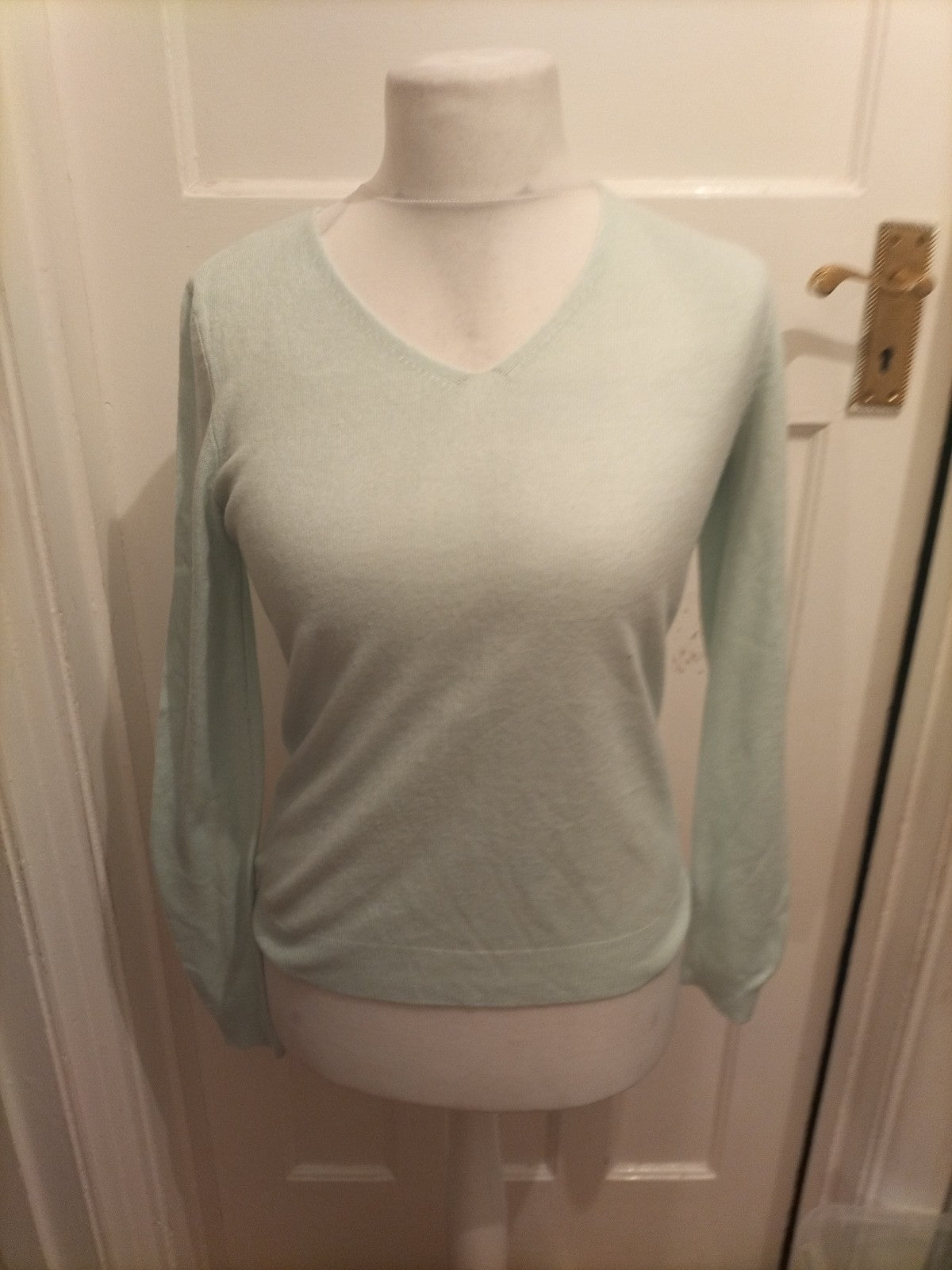 Ladies Primark Size 8 Pale Mint Long Sleeve Lightweight Jumper