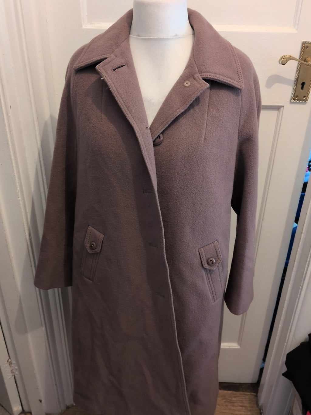English Lady Large Pale Brown Pure New Wool Vintage Longline Jacket