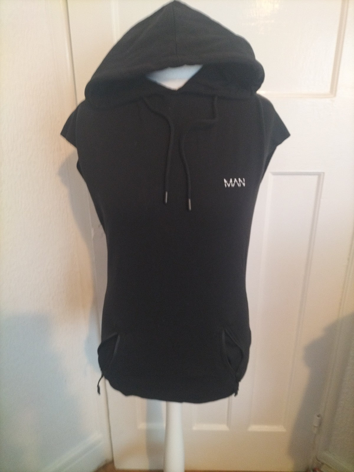 Mens Boohoo Size XS Black Short Sleeved Hoodie