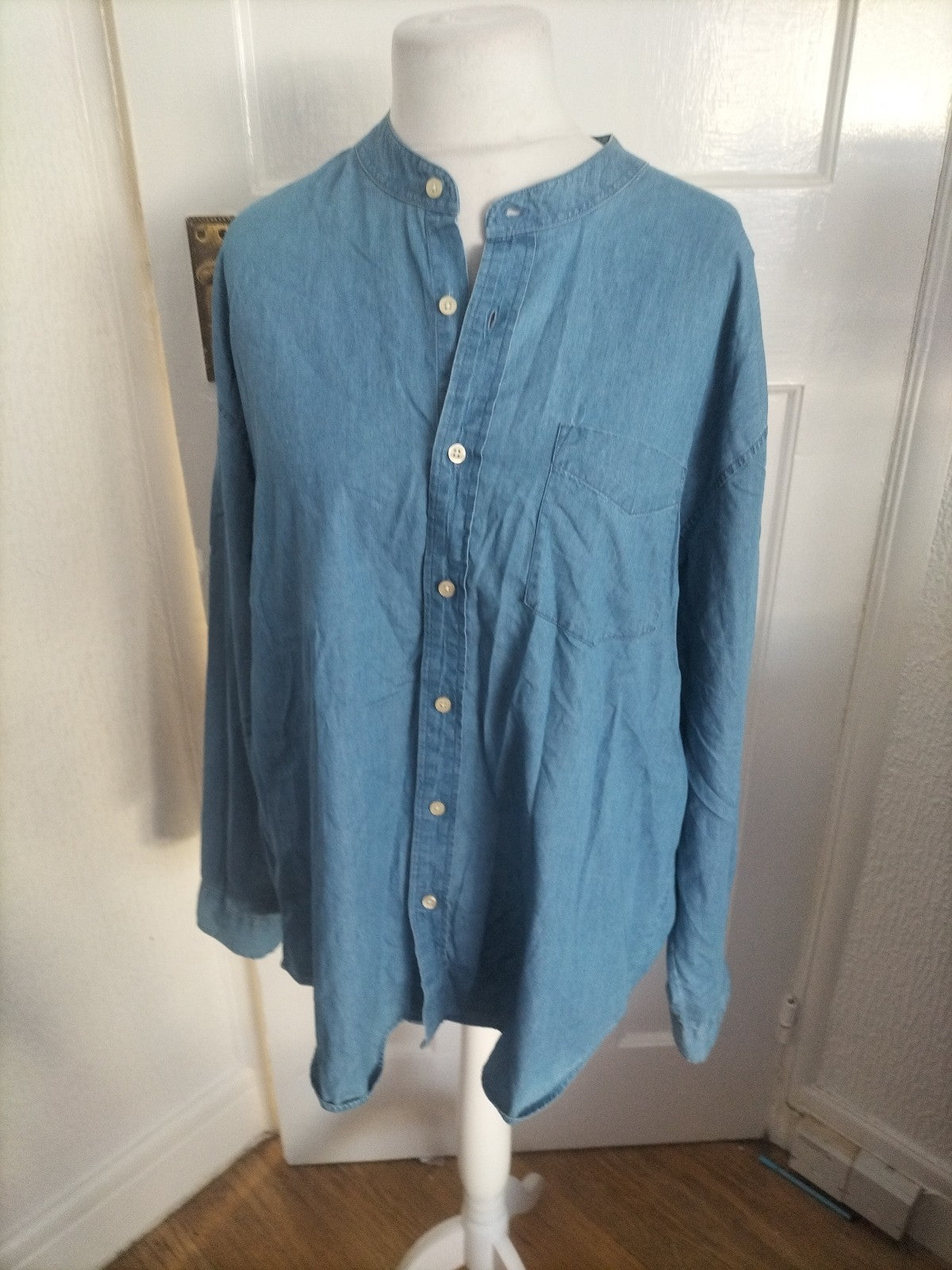 Mens Southbay Size 48/50 Denim Style Shirt