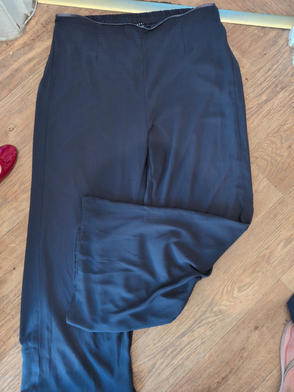 Chesca 18 Dark Grey Trousers Wide Leg Elasticated And Matching Shrawl