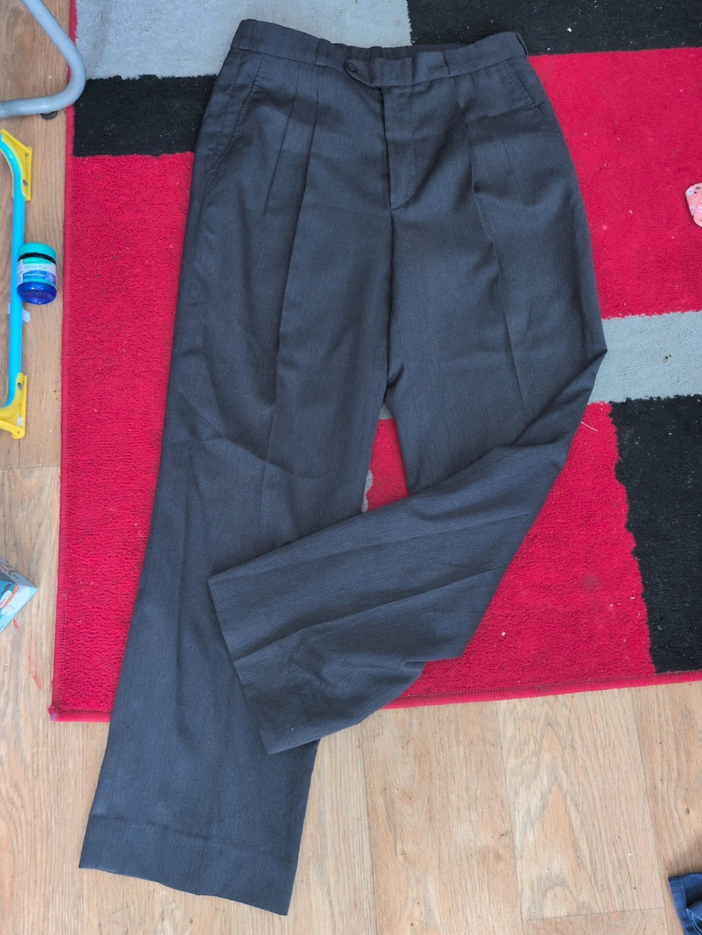 Mens Size 34R Grey Trousers