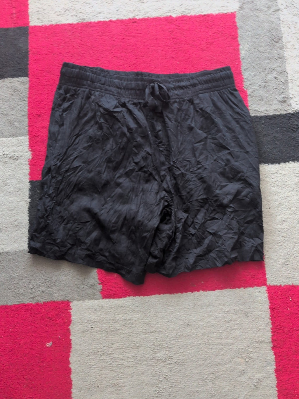 George Medium Black Elasticated Shorts