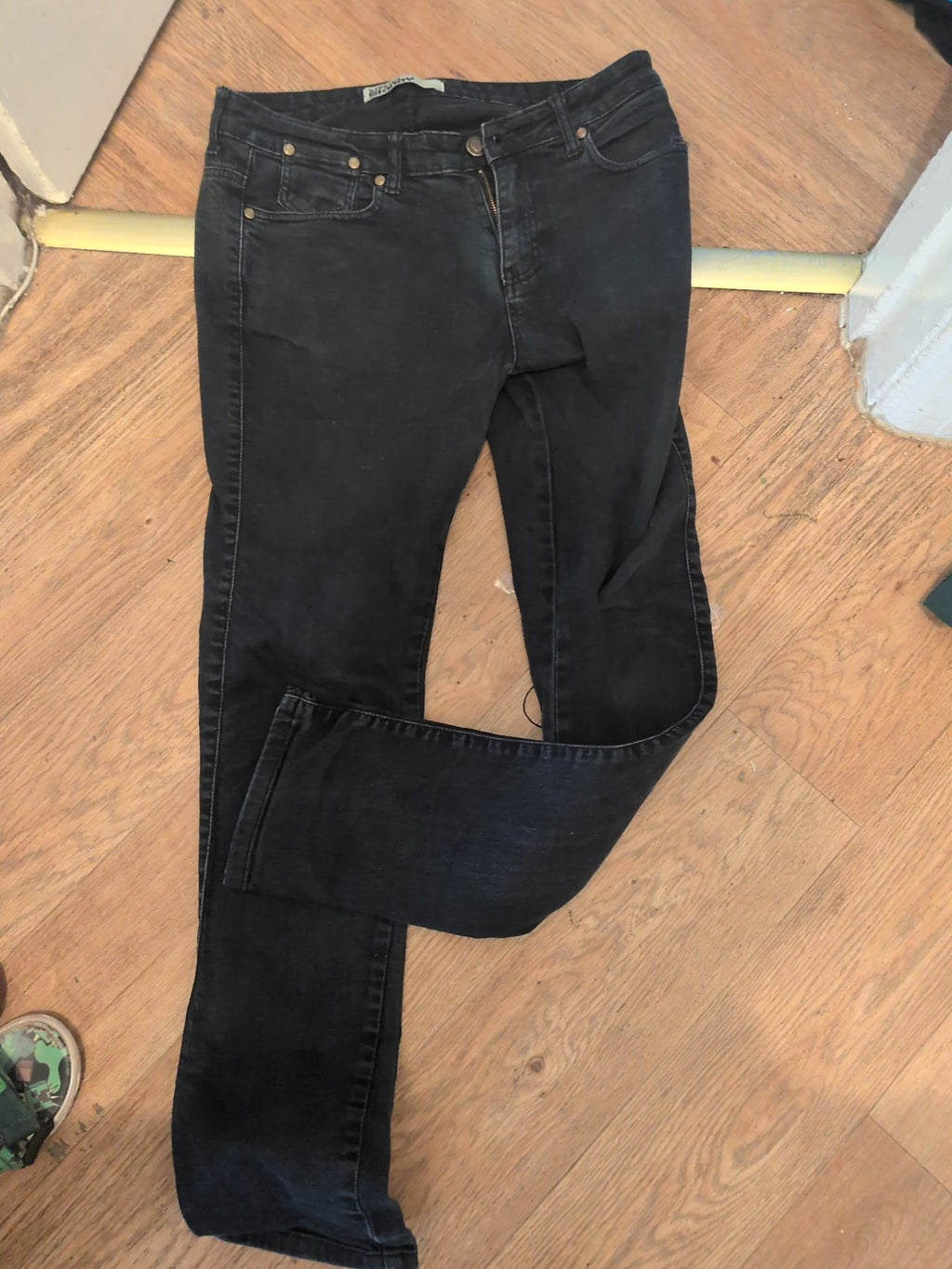 34x32 Stretch Skinny Jeans