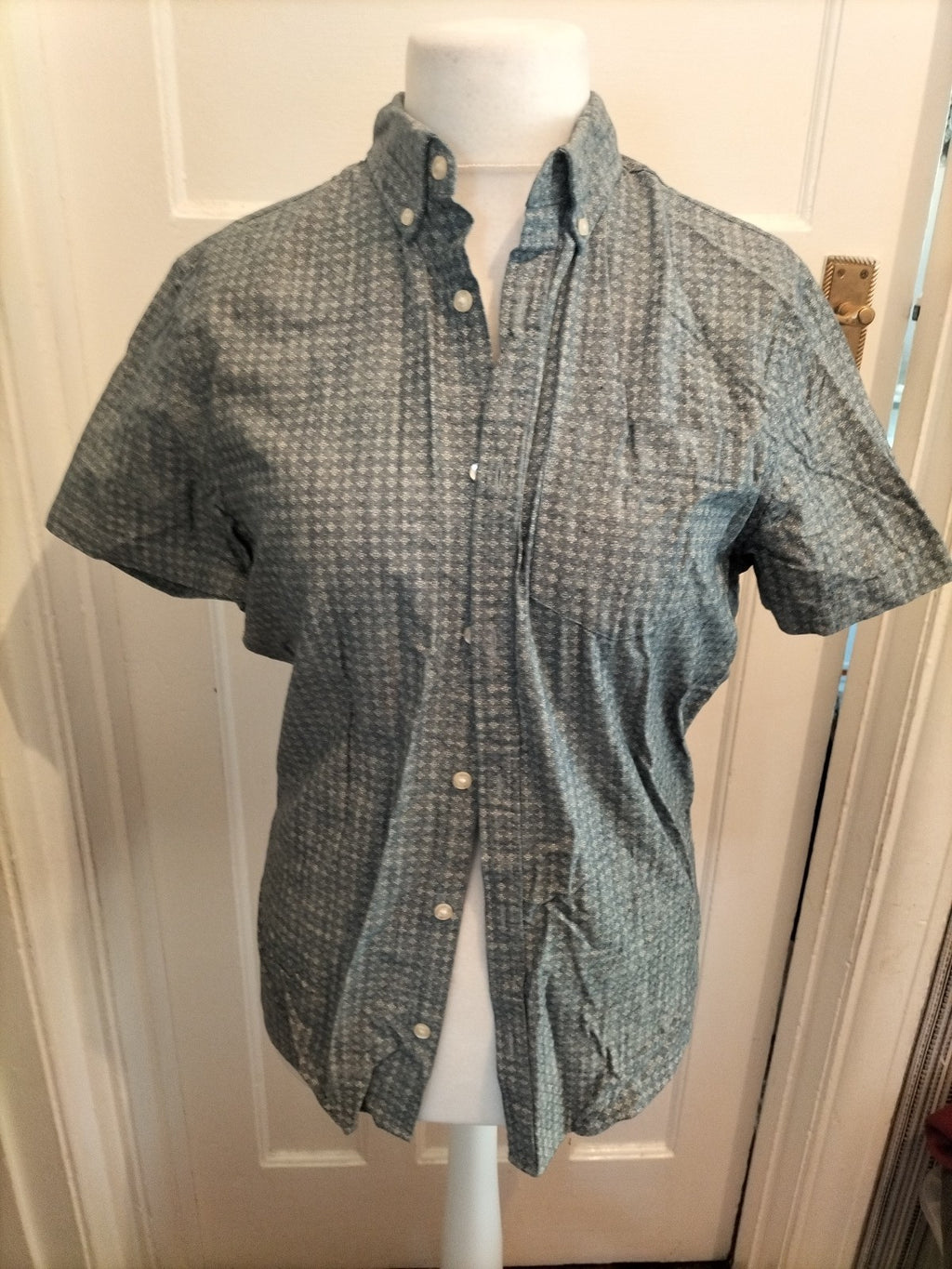 Mens F&F Size Small Indigo Yarn Short Sleeved Shirt