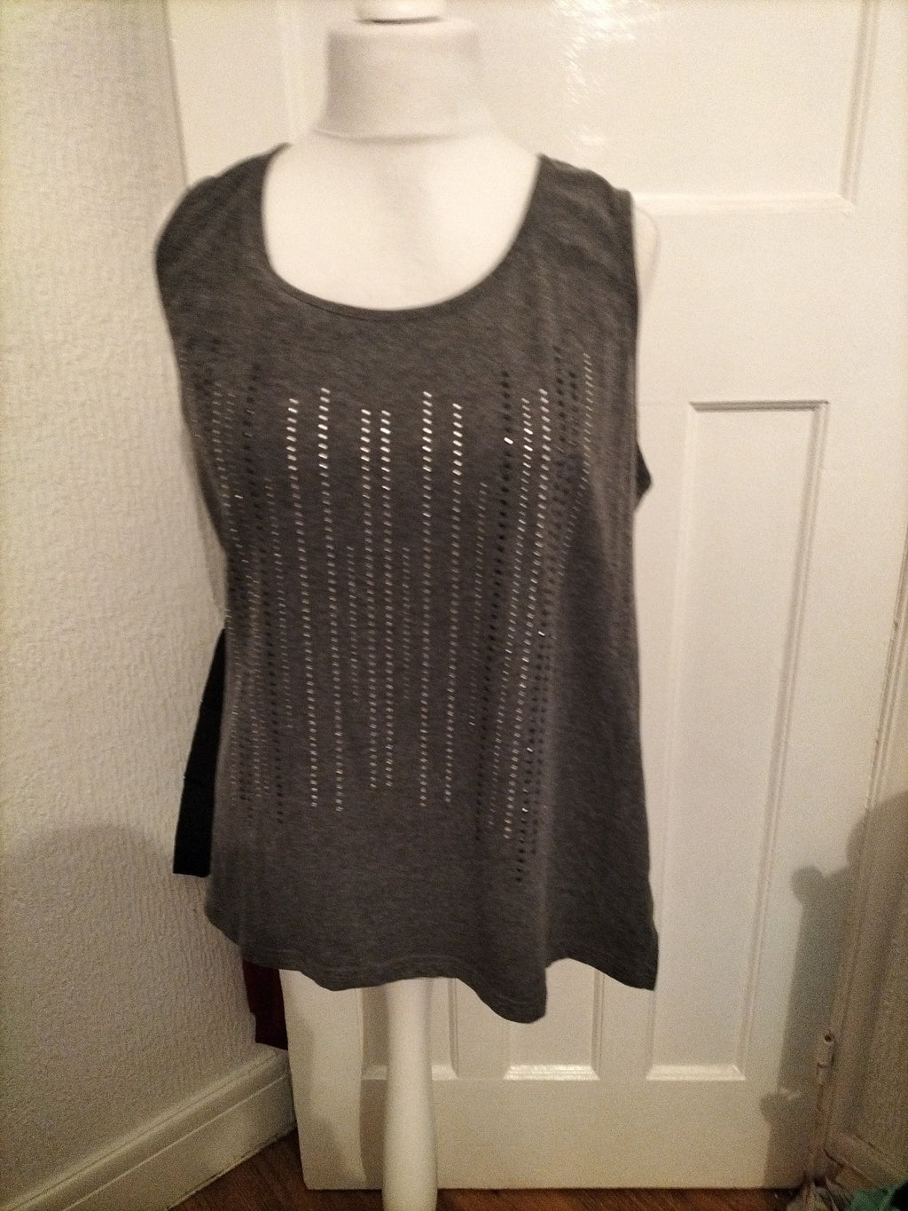Ladies Bon Prix Size XL Grey Sleeveless Diamonte Tshirr