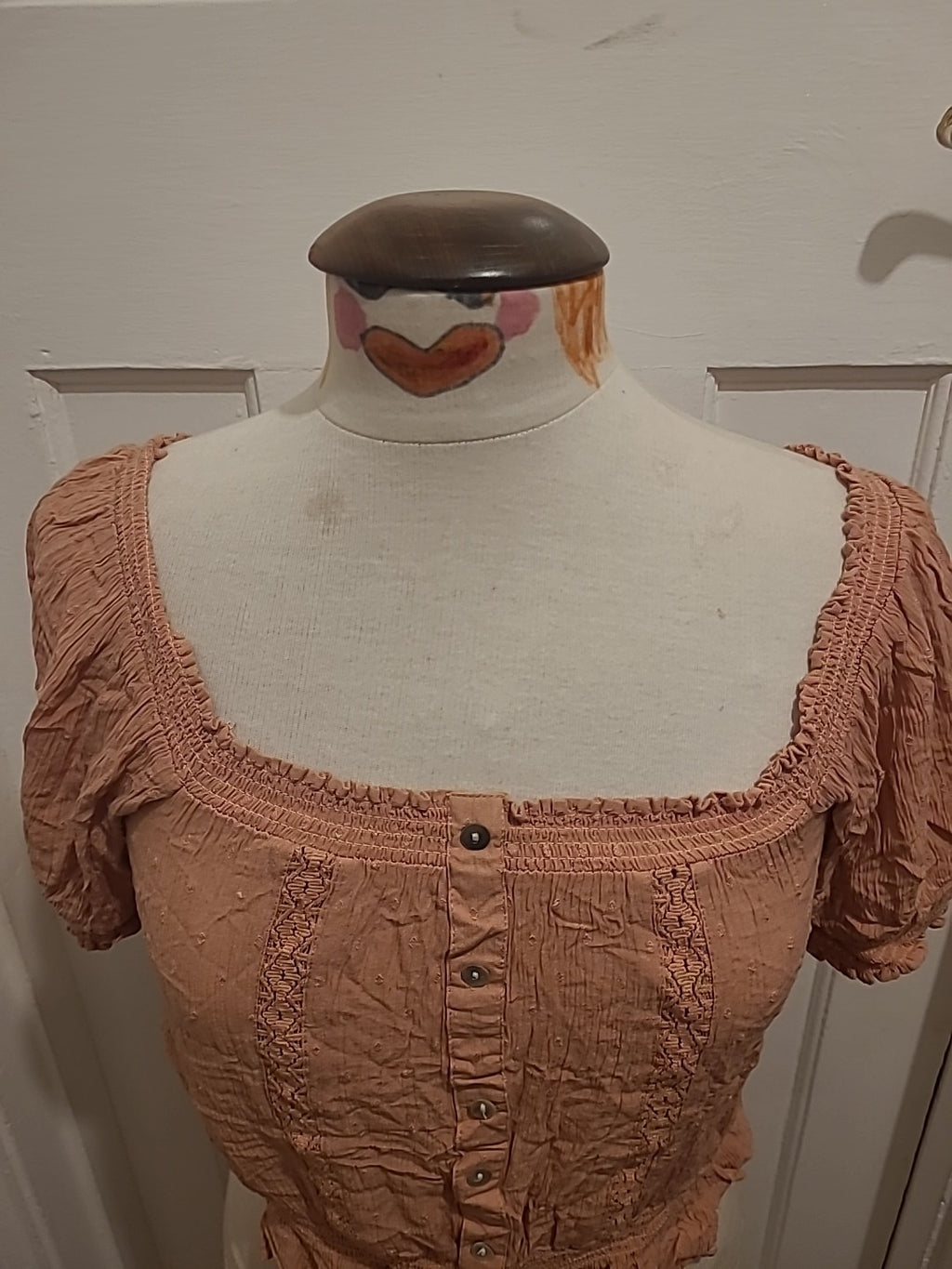 Ladies Primark Size 8 Nude Elasticated Short Sleeved Tshirt