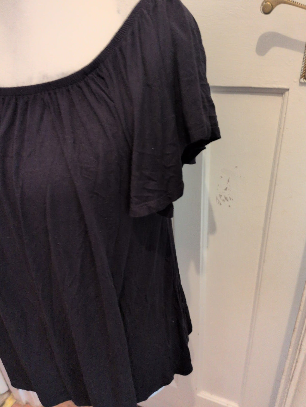 Definitions 22 Black Short Sleeve Elasticated Hem Blouse