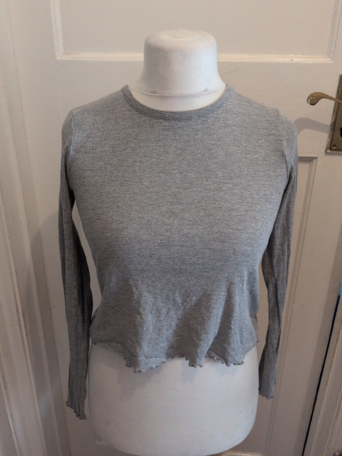 Topshop 10 Long Sleeve Frill Hem T-shirt
