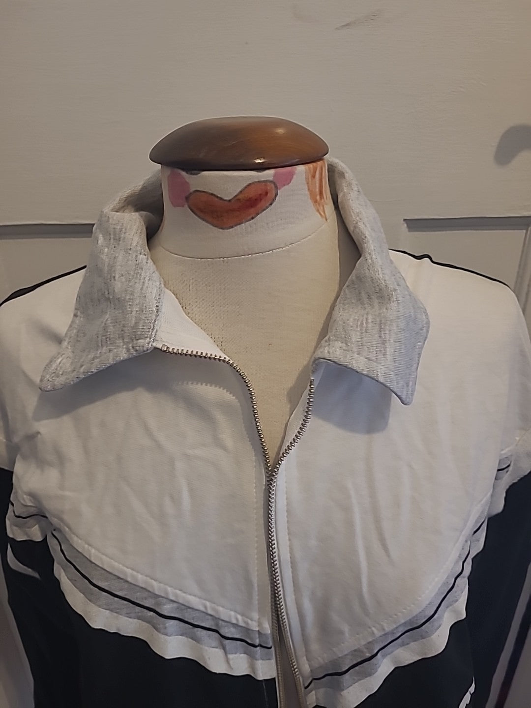 Mens French Connection Size Small Black/White Zip Through Jacket