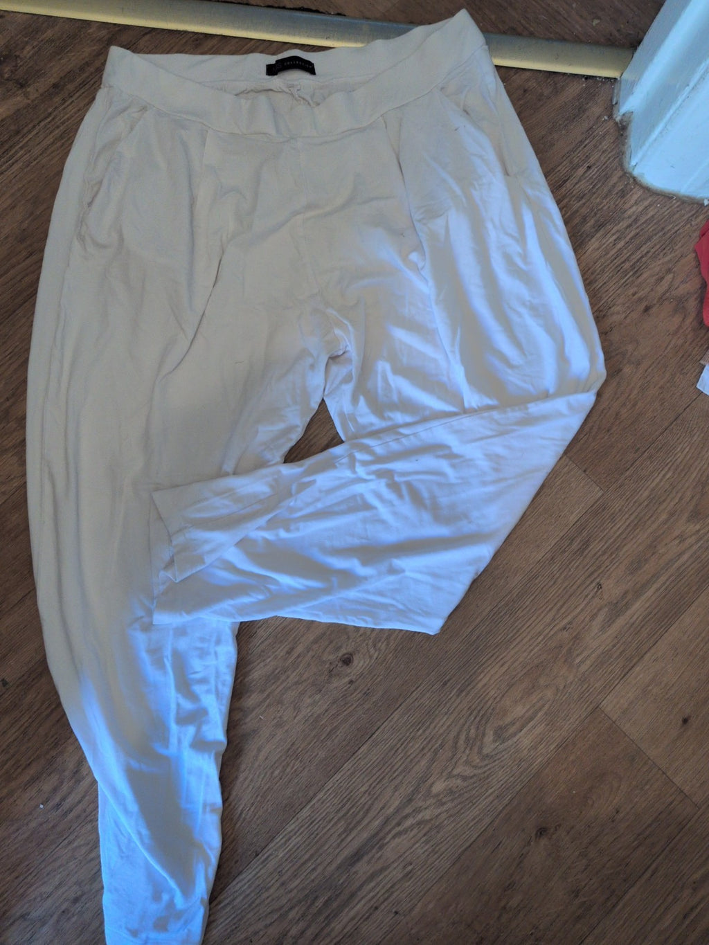 Ladies M&S Collection Size 18M White Harem Trousers