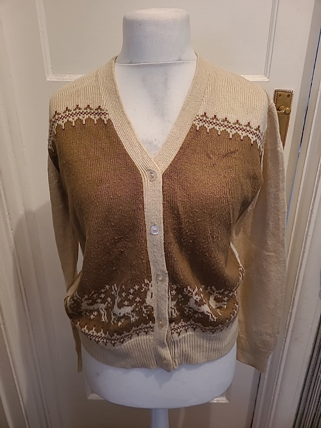 Mens Northern Isles Size M Beige And Brown Cardigan Bobbling