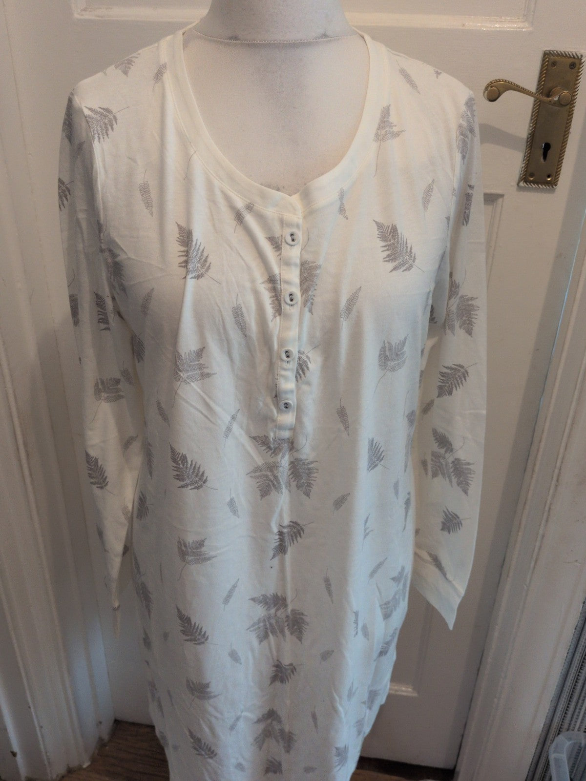 John Lewis 16 White And Grey Leaf Long Sleeve Pyjama Nighty