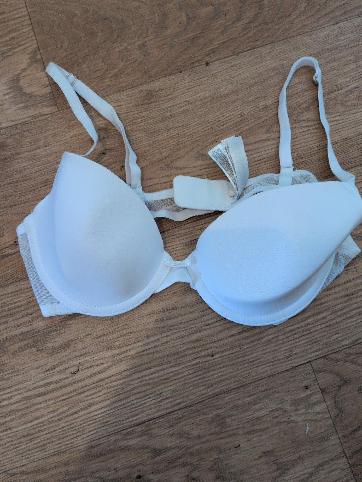 Primark 32b White Padded And Wired Bra