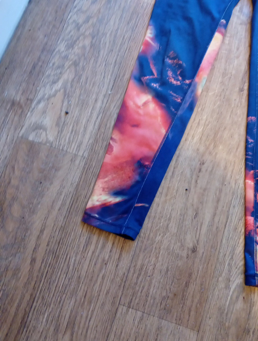 Ladies Sweaty Betty Size XS Orange Black Leggings