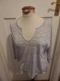 Ladies H&M Grey And White Size Large Short Length Blouse