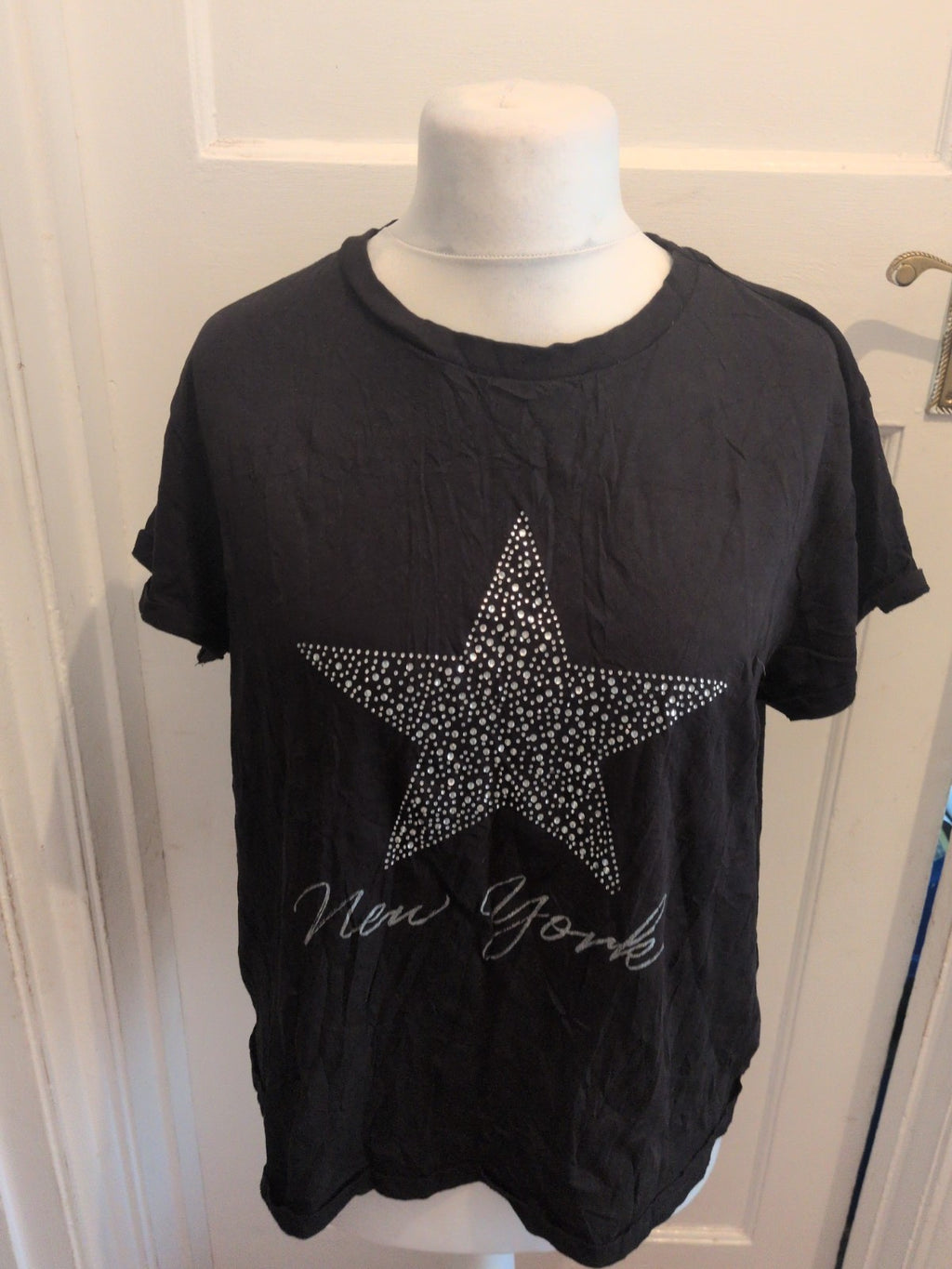 Ladies Papaya Size 20 Black Short Sleeve With Silver Star Pyjama Top