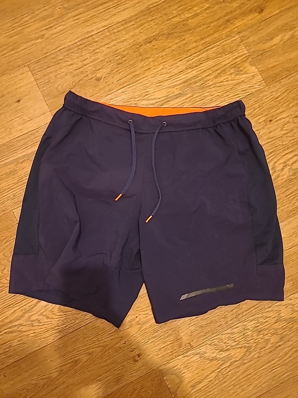 Ladies Decathlon Size Large Navy/Orange Shorts