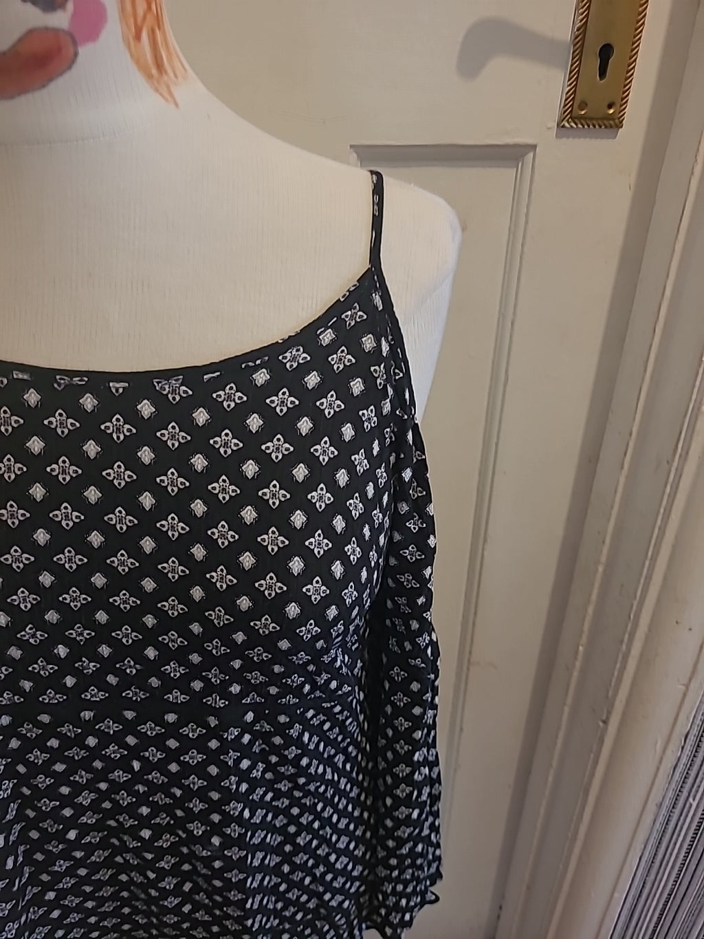 Ladies New Look Size 10 Black And White Detailed Open Shoulder Blouse