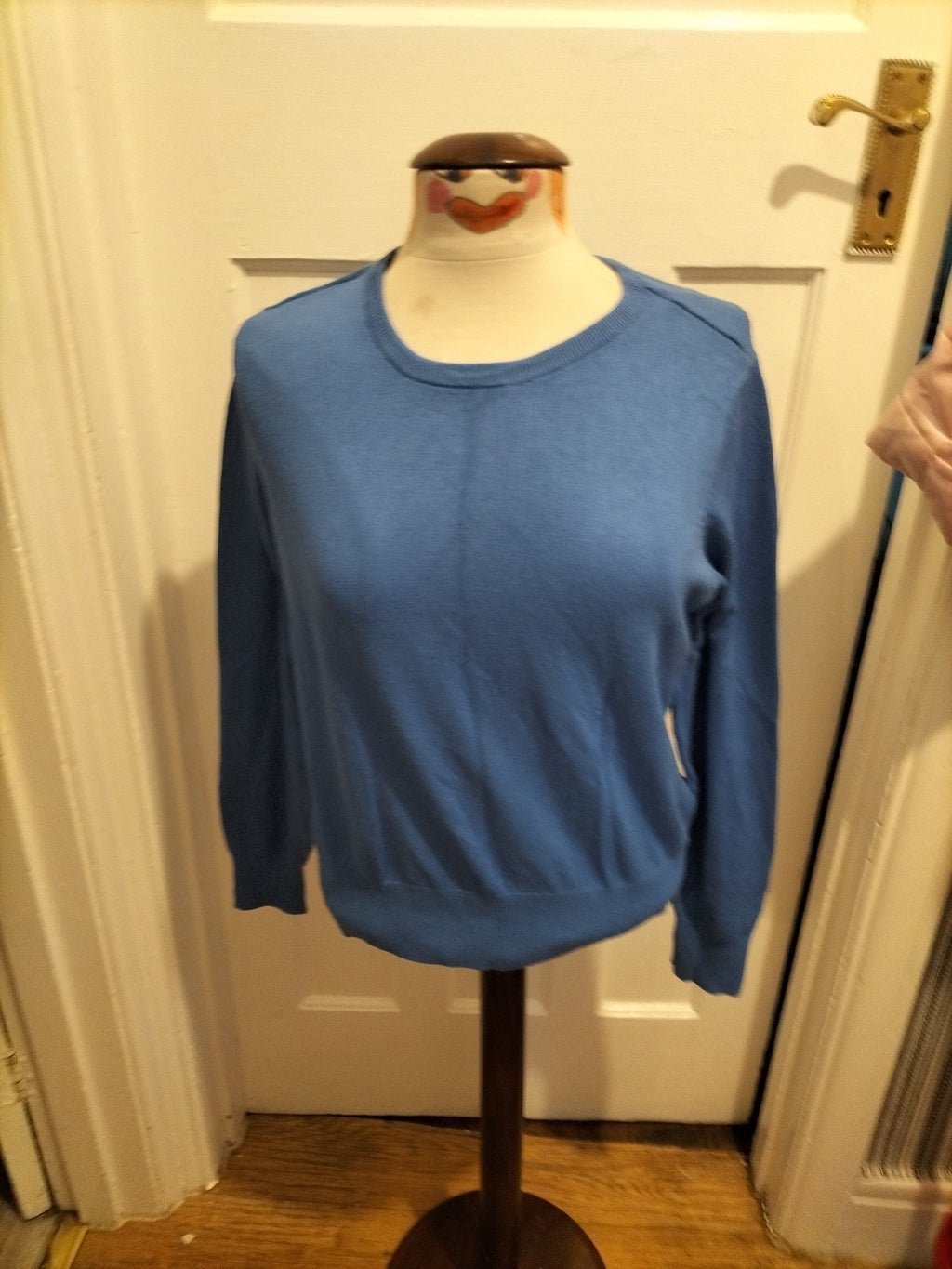 Ladies H&M Size Medium Blue Long Sleeved Pullover Jumper