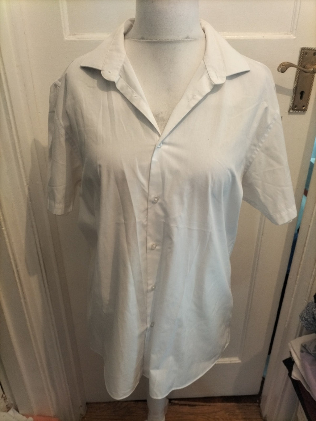 Primark 17" White Slim Fit Short Sleeve Shirt