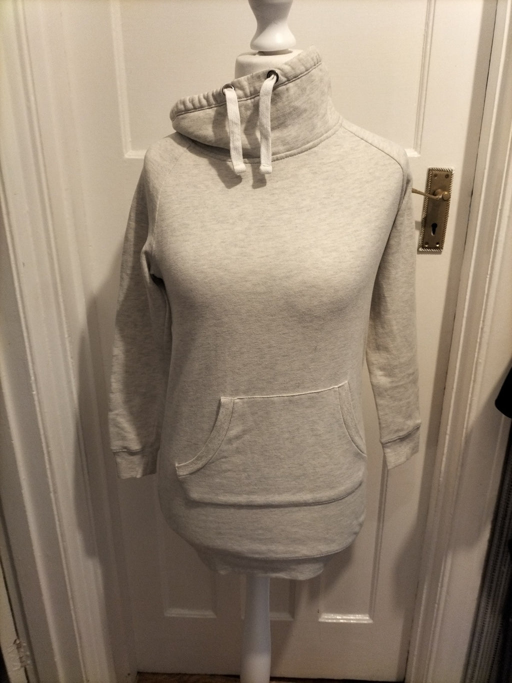 Ladies peacocks 8 grey long sleeve jumper