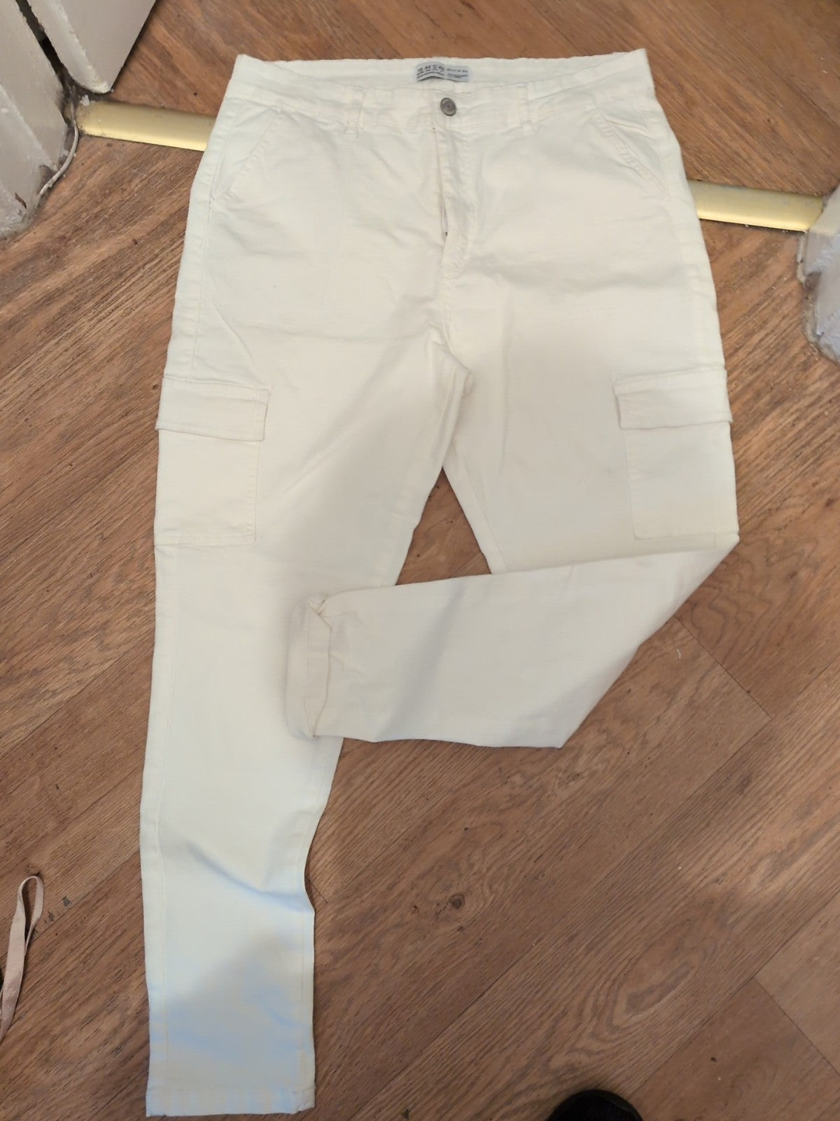 Denim&Co 16 White Cargo Jeans