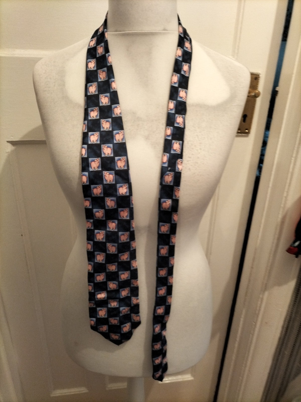 Mens Charles Of London Pig Pattern Tie