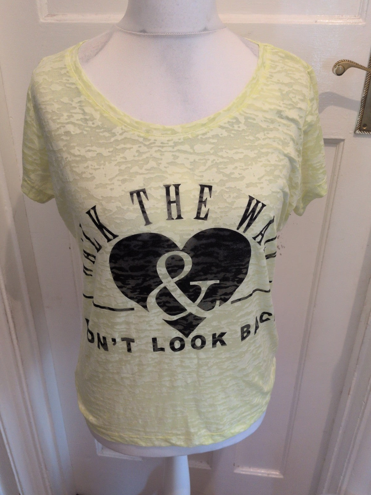Primark 16 Yellow Patterned And Printed Short Sleeve T-shirt